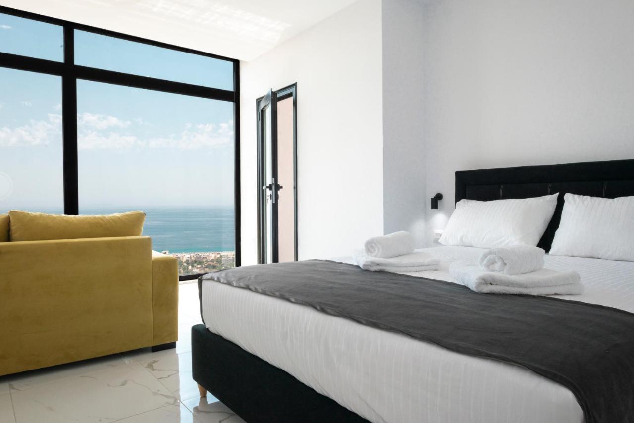 Wait 'N Sea Hotel Himare Exterior foto