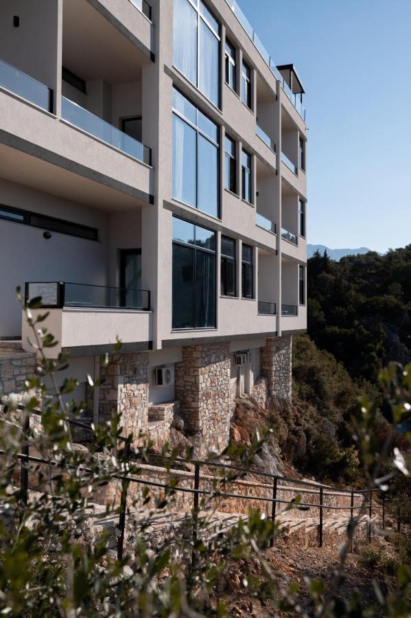 Wait 'N Sea Hotel Himare Exterior foto