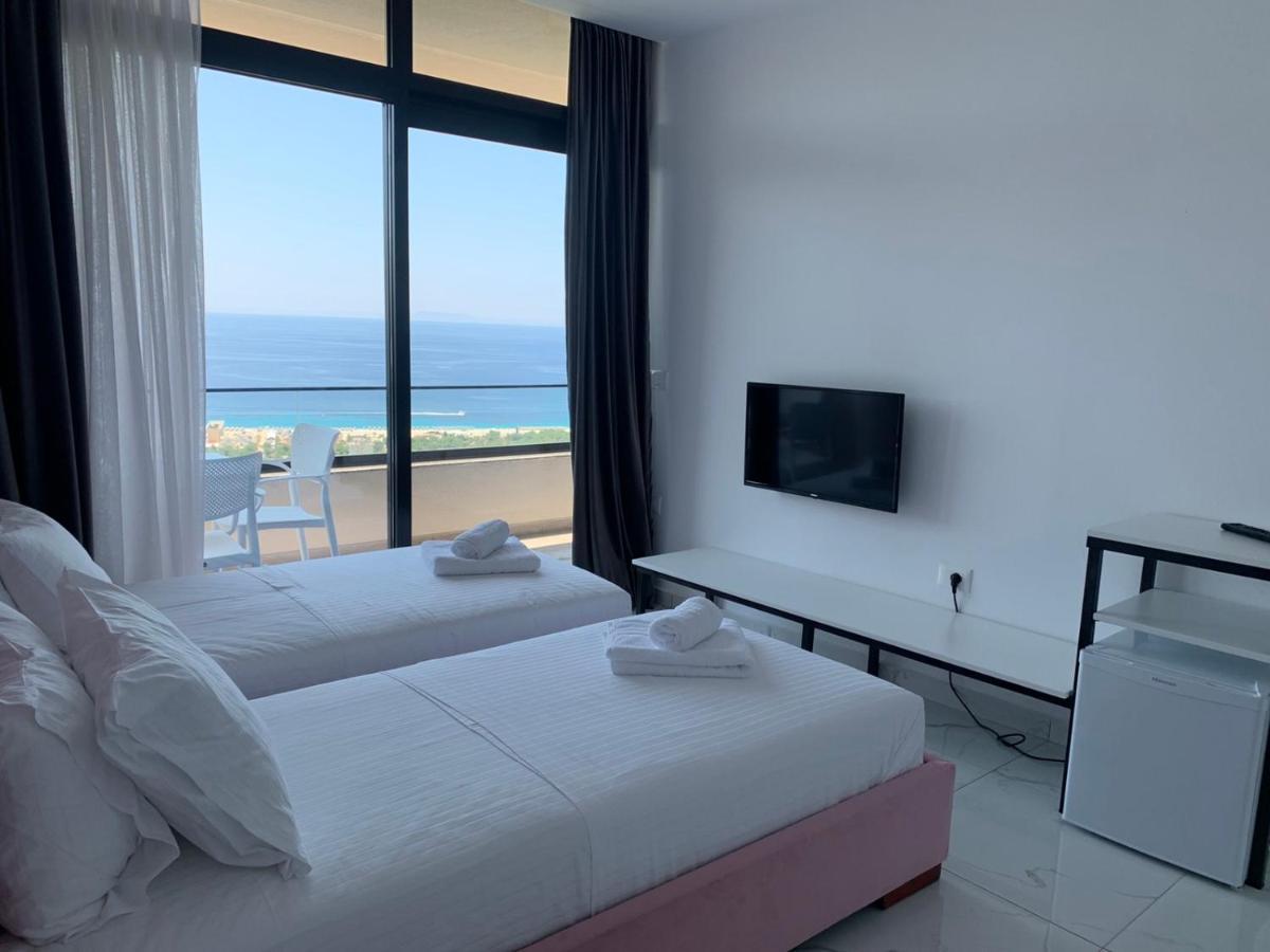 Wait 'N Sea Hotel Himare Exterior foto