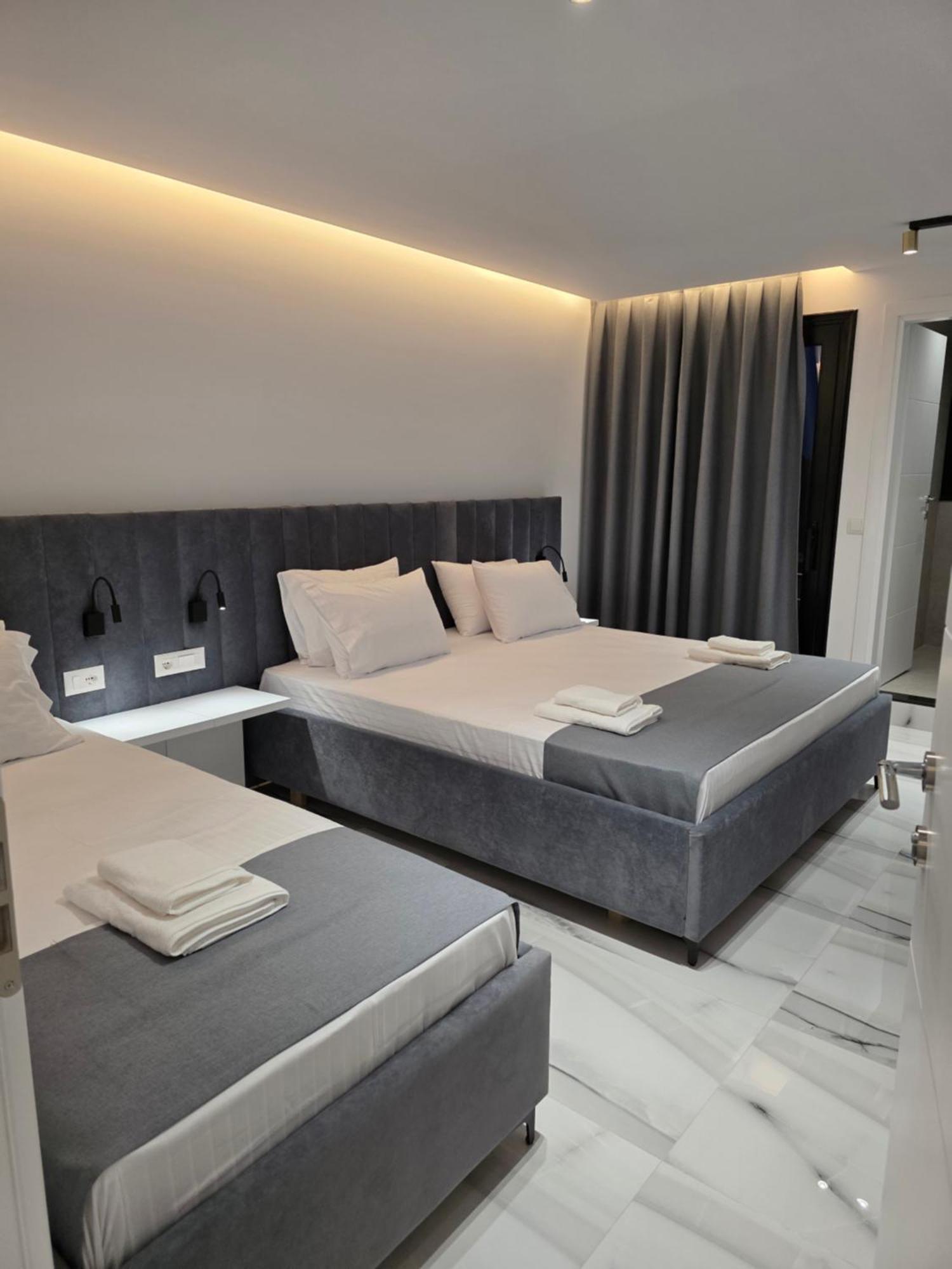 Wait 'N Sea Hotel Himare Exterior foto
